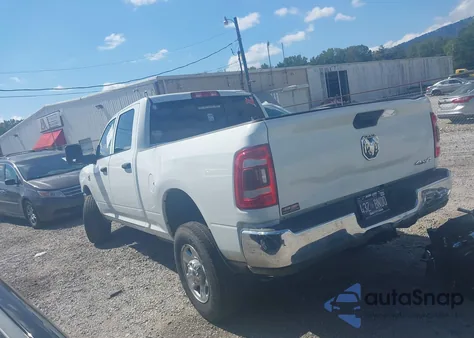 2024 Ram 2500 Tradesman 4X4 6'4 Box z USA, uszkodzony, nr VIN 3C6UR5CL3RG270432